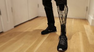 exo-prosthetic-leg-low-cost-beautiful-22