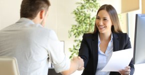 Faut-il parler de sa RQTH en entretien d’embauche ? Le guide pour décider.